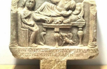 Denizli’de Roma dönemine ait tarihi mezar steli kaçakçılığına operasyon!