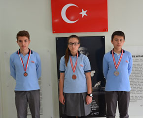 Ufuk Koleji Türkiye’yle yarışıyor