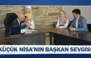 Başkan Özbaş nikahı 3 yaşındaki Nisa ile birlikte...