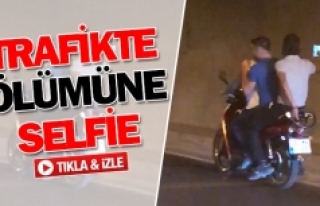Trafikte ölümüne selfie!