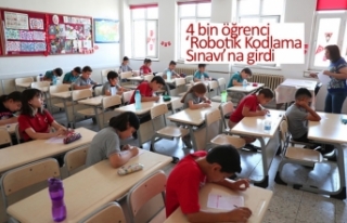 4 bin öğrenci ‘Robotik Kodlama Sınavı’na girdi  