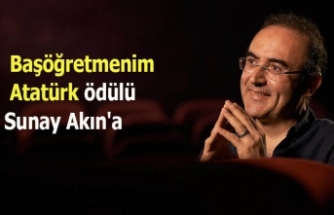 Başöğretmenim Atatürk ödülü Sunay Akın'a