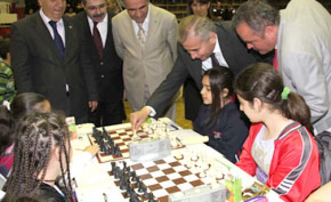 Satranç Turnuvası başladı