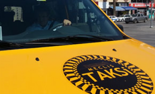 Zeybekci Meclis Taksi’de