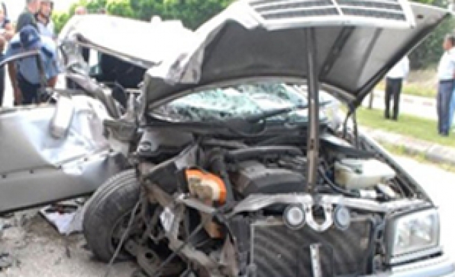 Denizli-Burdur Karayolunda Trafik kazası 4 Yaralı
